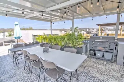 Image de Villa 124: 6br w Rooftop Pool & Beach Club Access
