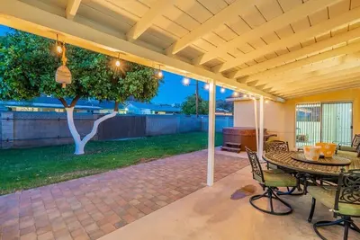 Image de The Roadrunner4 Bd w Hot Tub & Mountain Views!