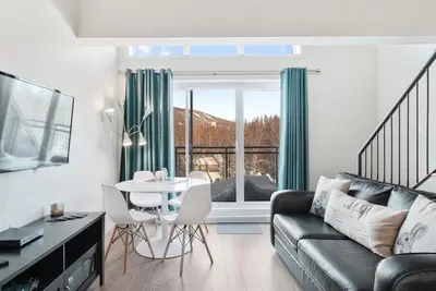 Image de Initial | Forest Friends | Mont-Sainte-Anne