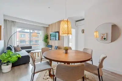 Image de Initial | Artwood | Centre-ville de Québec