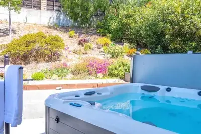 Image de Hillside Retreat