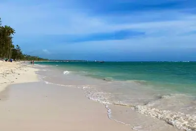 Image de New 2 bed. steps to the beach