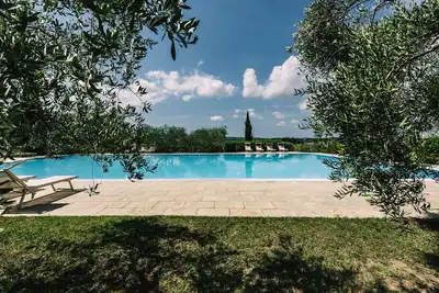 Image de Apartment with garden and Bbq - swimming pool and tennis court