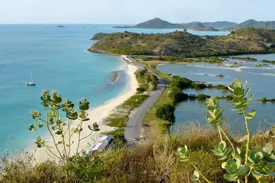Image de Close to beach. Peaceful location. Private pool.