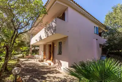 Image de Lido di Pittulongu Home with Garden!