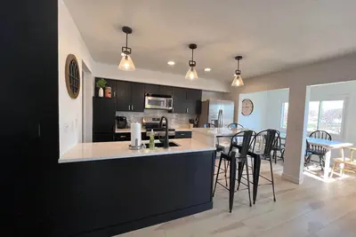 Image de Harborview 3-7-0 on Main