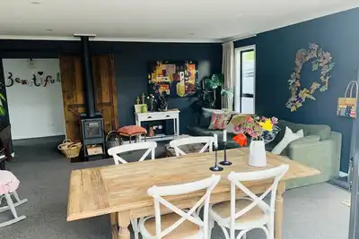 Image de Peaceful Pocket - Christchurch. Excellent for families.