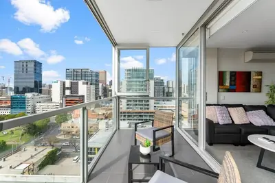 Image de Cosy 2br Cbd Apt. Free Wi-Fi Parking Pool