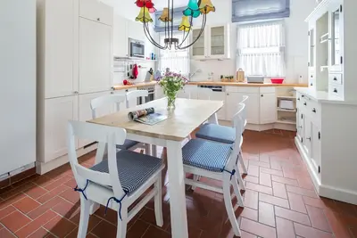 Image de Die Ferienwohnung Ahlers 1 auf Norderney liegt in einer der ältesten Straßen von