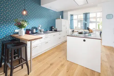 Image de Das Ferienhaus \"Haus Lola\" befindet sich in der Seilerstraße, einer schmalen und