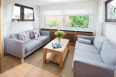 Image de The vacation apartment \"Sonnenborstel 2\" is located on the second floor in the house \"Sonnen