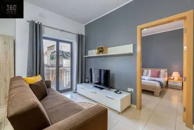Image de Stylish 2br Meridian suite in central St Julians