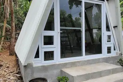 Image de Romantic Chalet at lake Atitlan- private beach