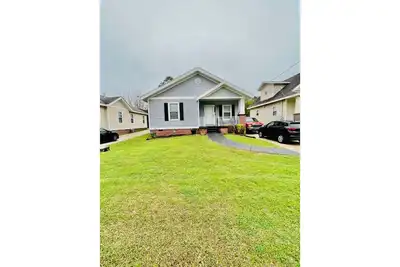 Image de Cozy, quiet and near all hospitals Ex. Uab, Va, St. Vincents, Brookwood, Children