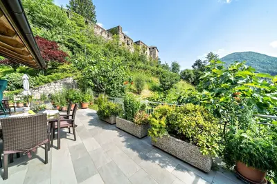 Image de Appartement \"Ferienhof Turmwirt Pink Leidy\" avec vue sur la montagne, piscine partagée et Wi-Fi