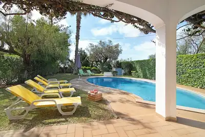 Image de Villa 'Casa Da Oliveira' avec piscine privée, Wi-Fi et climatisation