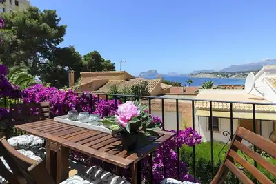 Image de Maison de vacances \"Vista Bahia\" avec vue sur la mer, piscine privée et Wi-Fi