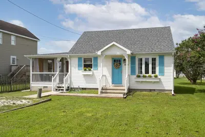 Image de Bertie Street Cottage by Seaside Vacations & Sales