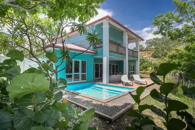 Image de 3 bedroom villa at Villas du Lagon