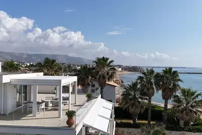 Il San Carlo Puntocom Suite, sea ​​view, with swimming pool and parking