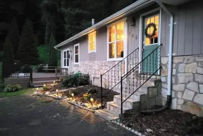 Image de Knotty & Nice Cottage Mountain Views, Near Tail of the Dragon, & Fontana Village