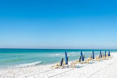 Image de New Listing! 2 Bikes, Walk to Beach, Community Pool, Seacrest, Rosemary, Alys