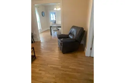 Image de Beautiful 2 Bedroom 1 bathroom Condo