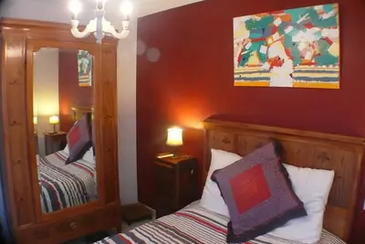 Image de Promotion - Right In The Center, Charming! Perfectly located: beach 400m, shops.