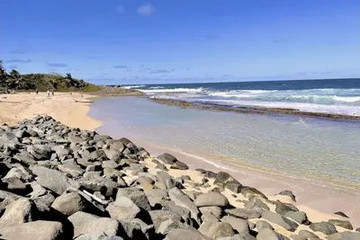 Image de Right on the Beach Private House