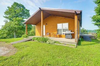 Image de Racine Vacation Rental 25 Mi to Athens!