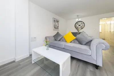 Image de Modern 3 bedroom House, Langley Slough