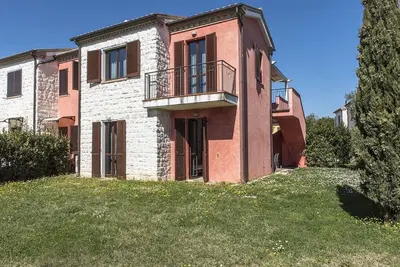 Image de M347 - Marcelli, comfortable new three-room apartment with swimming pool and ga