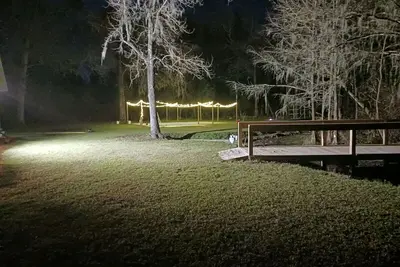 Image de Easy access to Merritt's Mill Pond boat landing, Great for families