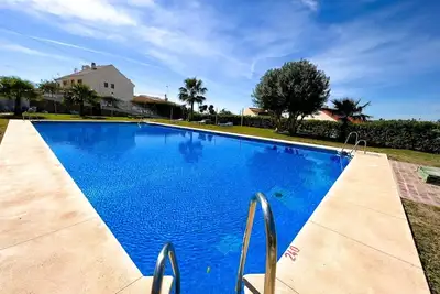 Image de Appartement à 900 m de la plage avec vue sur la mer à Fuengirola