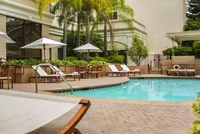 Image de Relax and Unwind! Pet-Friendly Property, Onsite Pool, Parking Onsite