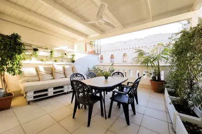 Image de Luxury Penthouse in the heart of Bari with terrace