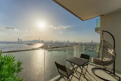 Image de Trendy Apt on the Creek w/ Superb Dubai Skyline Vw