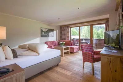 Image de Family Suite \"sonnjoch\" Halbpension - Hotel Karlwirt