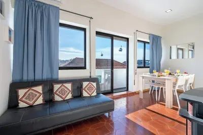 Image de Magnificent Sunny Flat | Douro River by HostWise