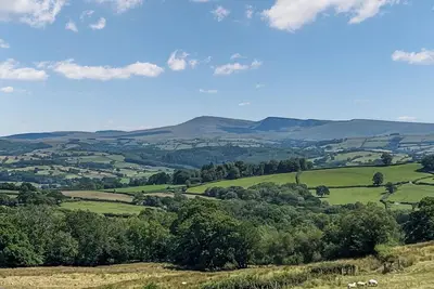 Image de 2 chambres à coucher à Llanwrda