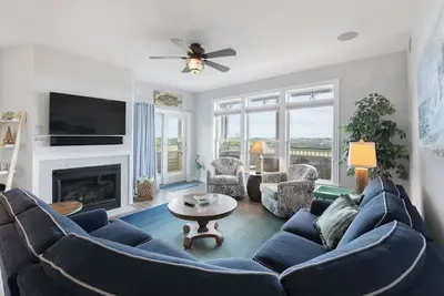 Image de Just Chillin: Currituck Club Condo