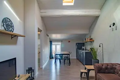 Image de Court 2 apartment in the center with private parking
