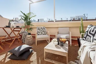 Image de Derawan - 2 bedrooms and terrace in Chamberí