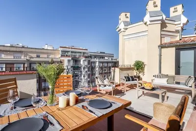 Image de Hoya - 3 bedrooms and terrace in Trafalgar
