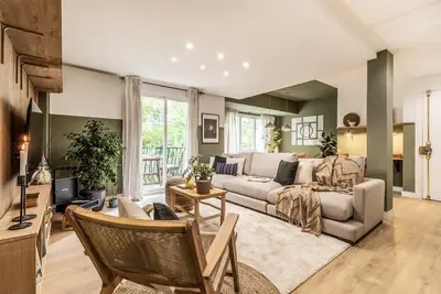 Image de Luque - 3 bedrooms and balcony in Lista