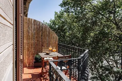 Image de Luiza - 3 bedrooms and balcony in Eixample Dreta