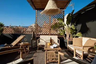 Image de Kalahari - 2 bedrooms and terrace in Gràcia