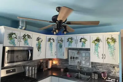 Image de Our Little Cabin