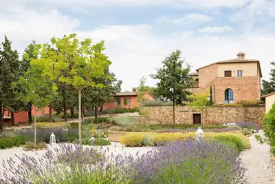 Image de Luxury & Large Apt. in Siena Resort at Falcon