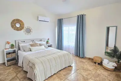 Image de Cozy & quiet townhouse near Palm Beach